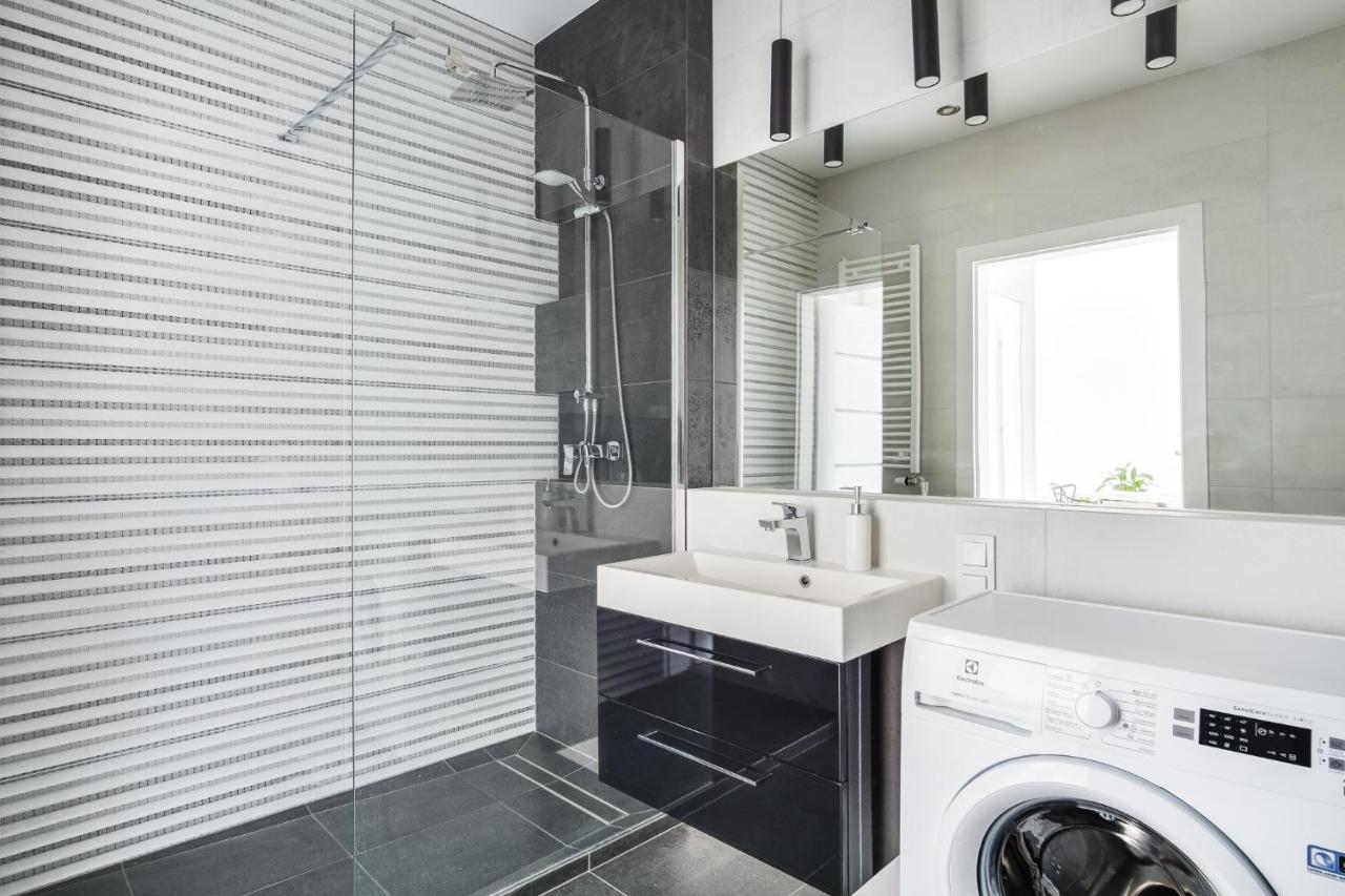 Apartament Chwaliszewo Z Balkonem - Free Parking Poznań Exteriör bild
